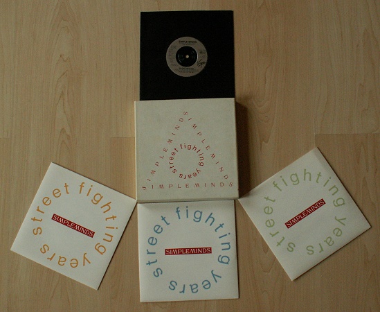 4 x 7" single (45 tours) - Label